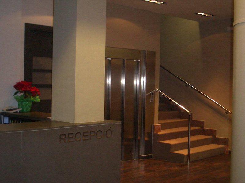 CD0D0321E12A7C644E1A64463E02BD52