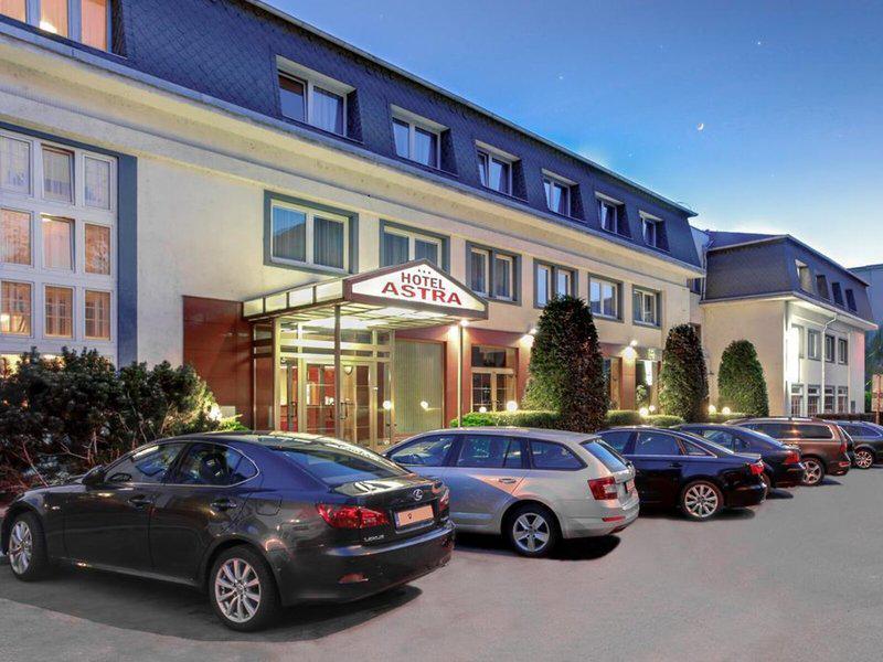 882E0997BB93902BF2092F674CE61258