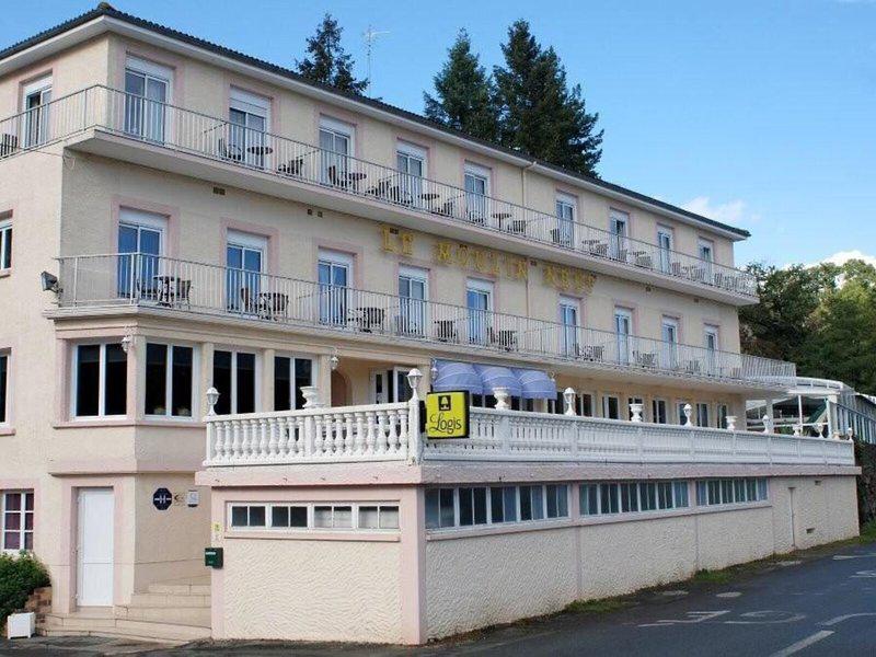 6F5694A8D17F046040B9E4F49C4E19C2