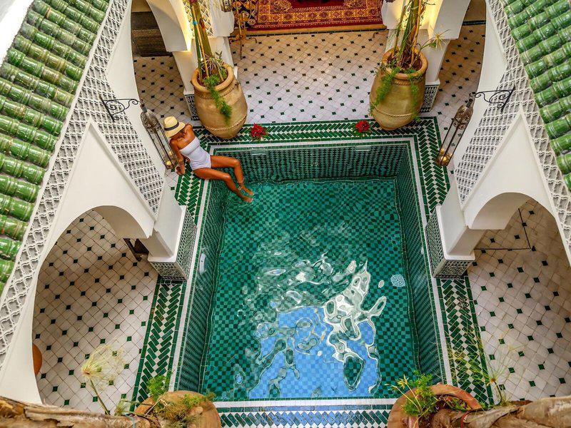 F20097110E17121CEDC01E4B5D0DF1E7