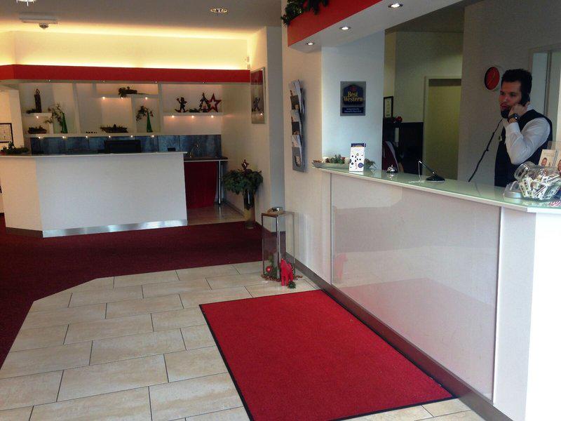 95832A16FB207231FB5C6565584F9A03