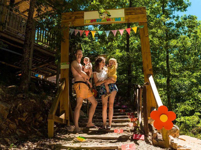 46AE52FCD6C75AFBE3B7605141FA3A72