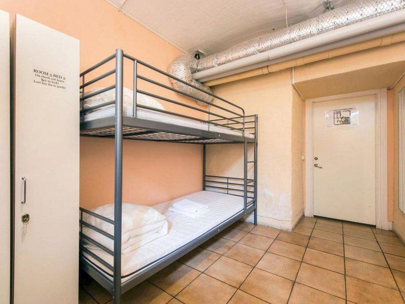 ADC1FAEFBF4A8FB7BBF18962A948CD12