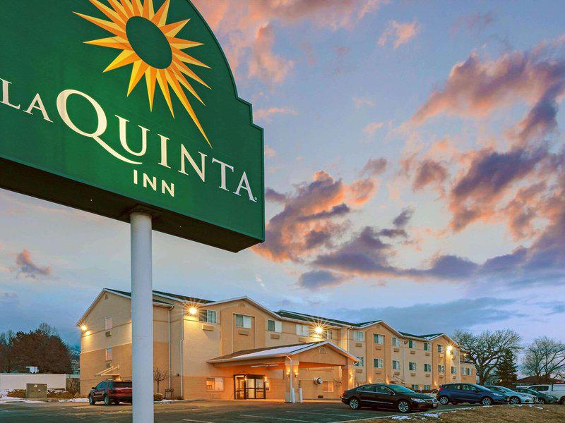 8ACEC67ECC5B4FB05AA02BB459368E4C