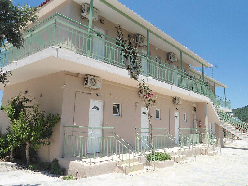 1A3E7E3DE243427DC2E5AEED2BF0DF67