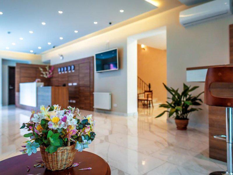 AC553FF3970F7C29A83FE22F4B9EDEDE