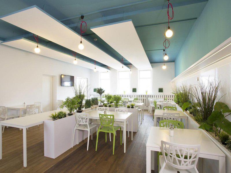 16FEA547B213E3DEFF291495F3D7C2F5