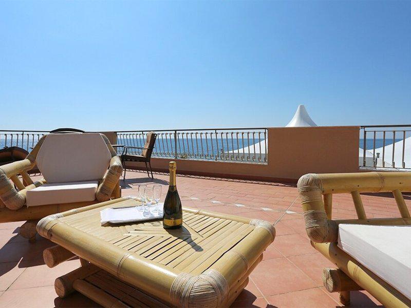 B5317C51384CA4E7EA19B4DB79E790D9