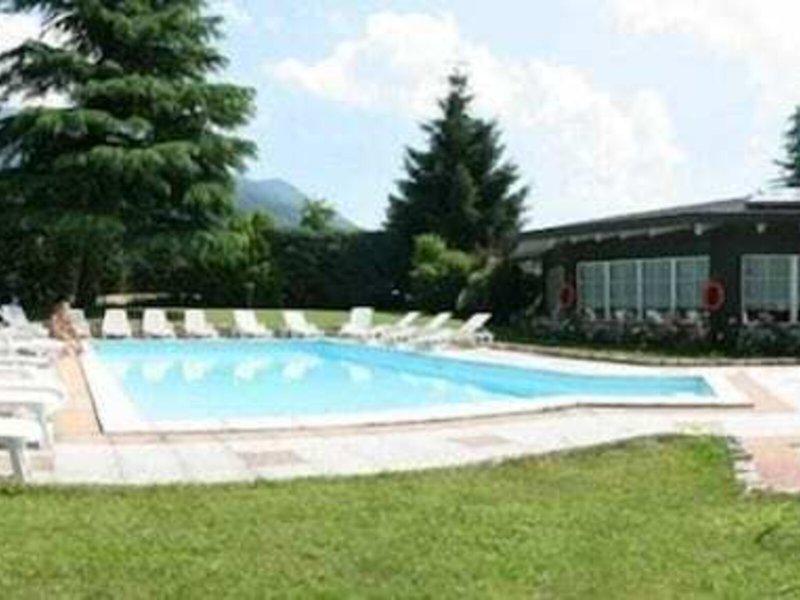 FDFB73FF5C7D73DAA79E7E3D8FEA36F1