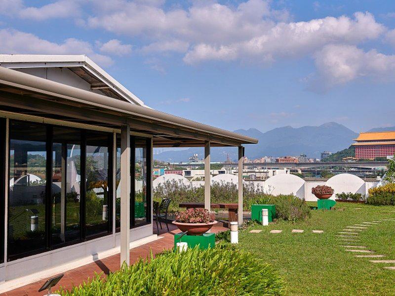 9A211FD9DD00FA453D9EFF1C52405DE7