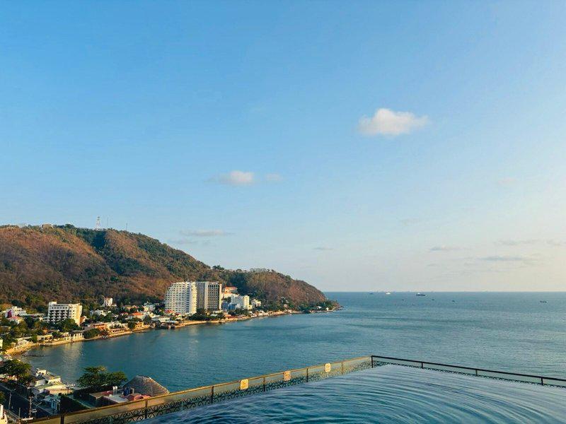 AE996645C89604D613127F62751E0DD9