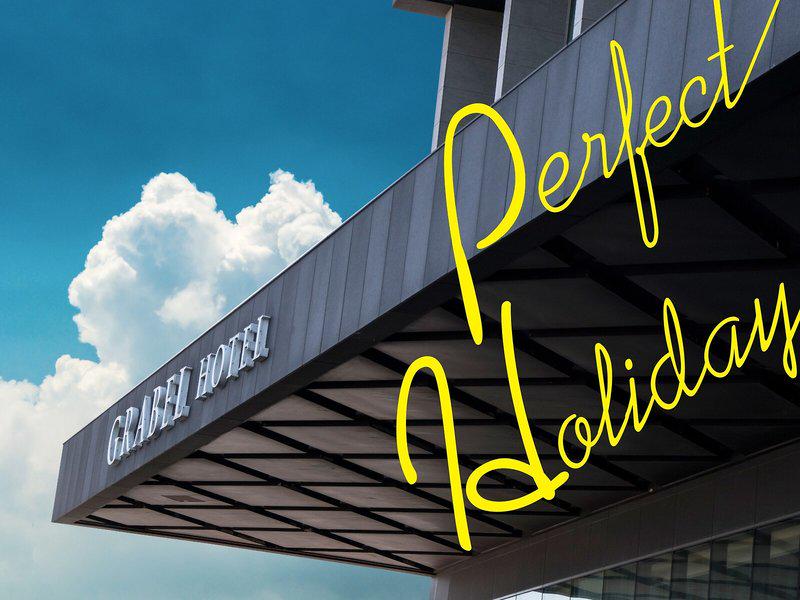 4EBDAA18D66D8F1F49185E7A72808BEB