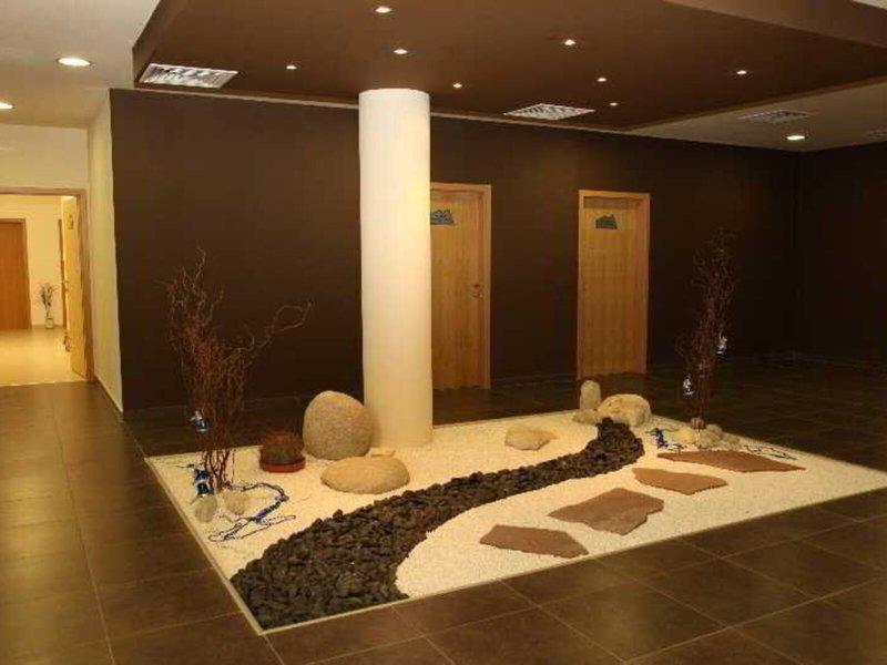 F1B053D168CD4E01AECF80CF81EC99BD