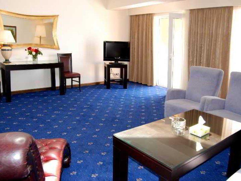 47364F7276F1709F8D8E67EB58CFE772