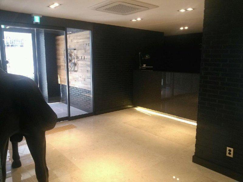 ED09D7C1EFB19E44A90904C8CA8C9EA0