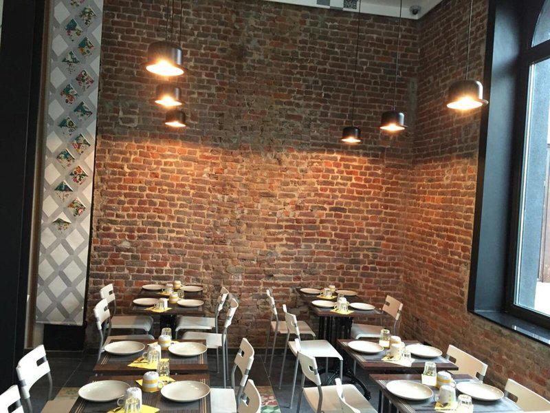 D8998618528F8300D2EAD87776950B9D