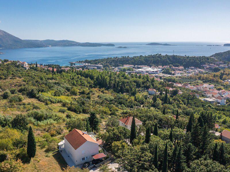 05161AF95E4B178CEF47BF36327D0913