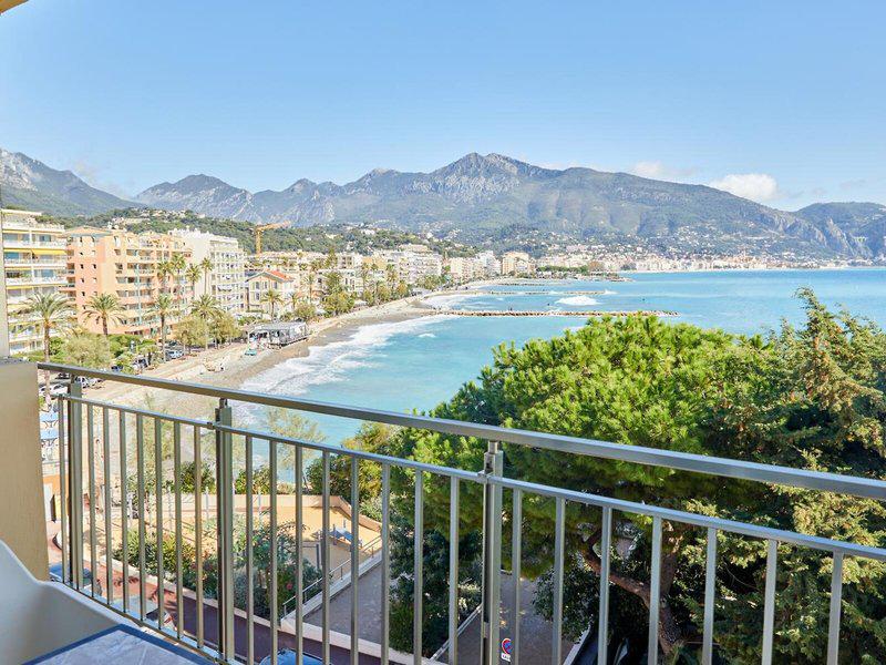 686D269E4BD44EFEA4952F69DFA58CC6