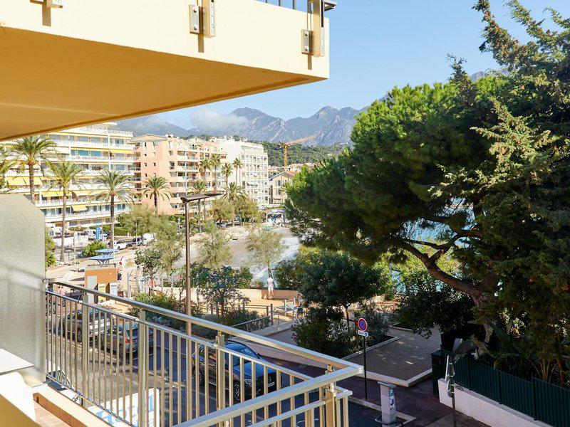 3AA234D99A7B7B7D9D6E6EB817E757DD