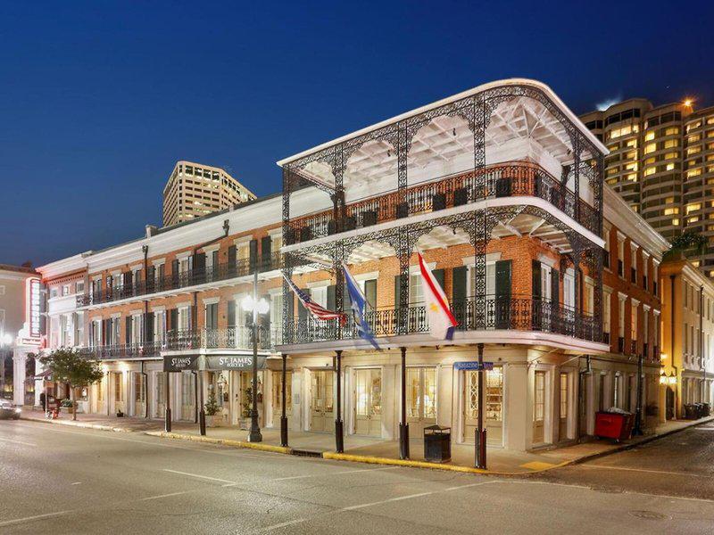 174B957AE6C086BBB04E0A4C92E5F965