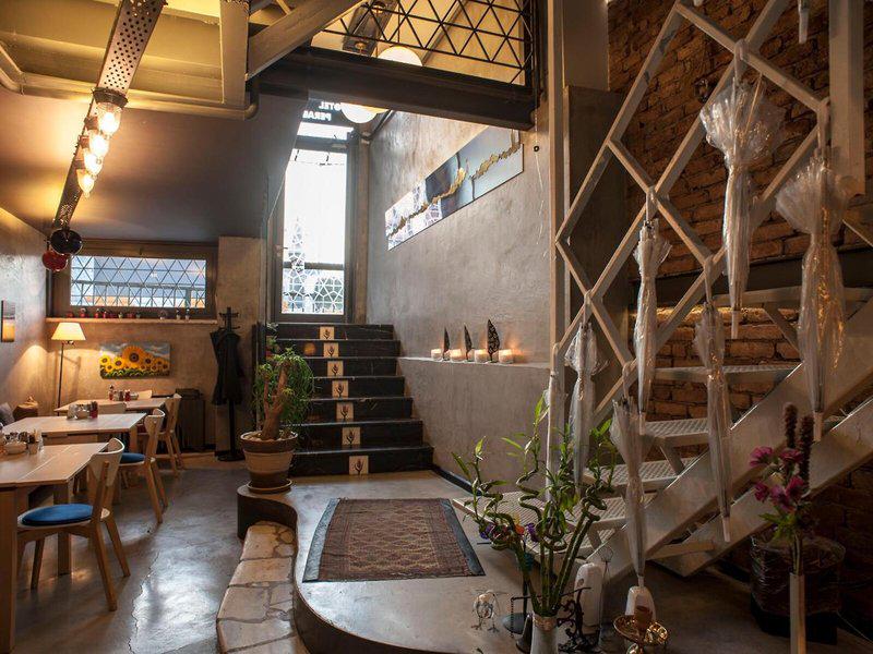 80D6792710A86164DEA04CBCC04251F9