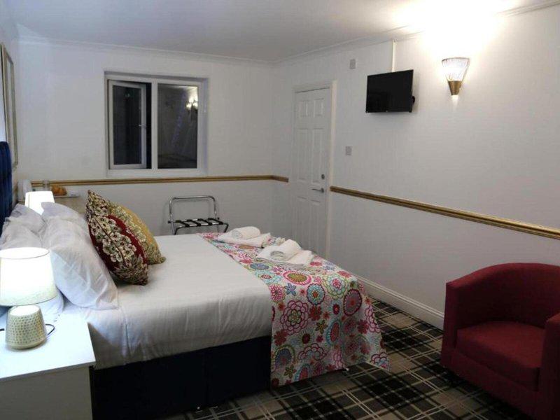 8A0C93FF533804E404BD1DEC98D95D6E