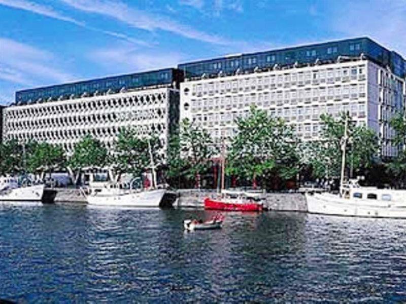 DA1DF57075C76D48C60D150CB42EC439