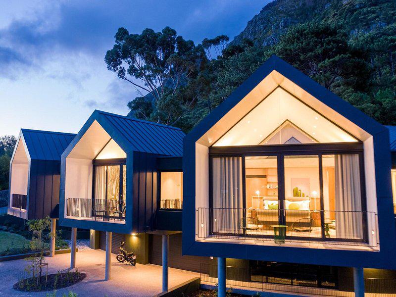 329BB06CDF13E68824A8C146CD1AC136