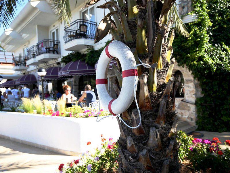 54728F46AB051AB84052D9313F81CABA