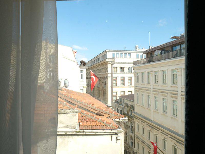 7D335DE6602A4EE6CC6F9B3E485D9AB8