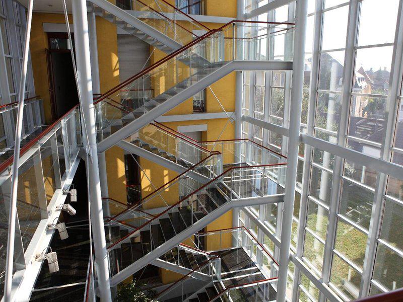 93BC82B0F899BB218BCDEAFADD057A13