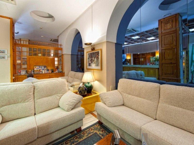 3C343A5A13A66F3B2D9B595E4AAD85EC