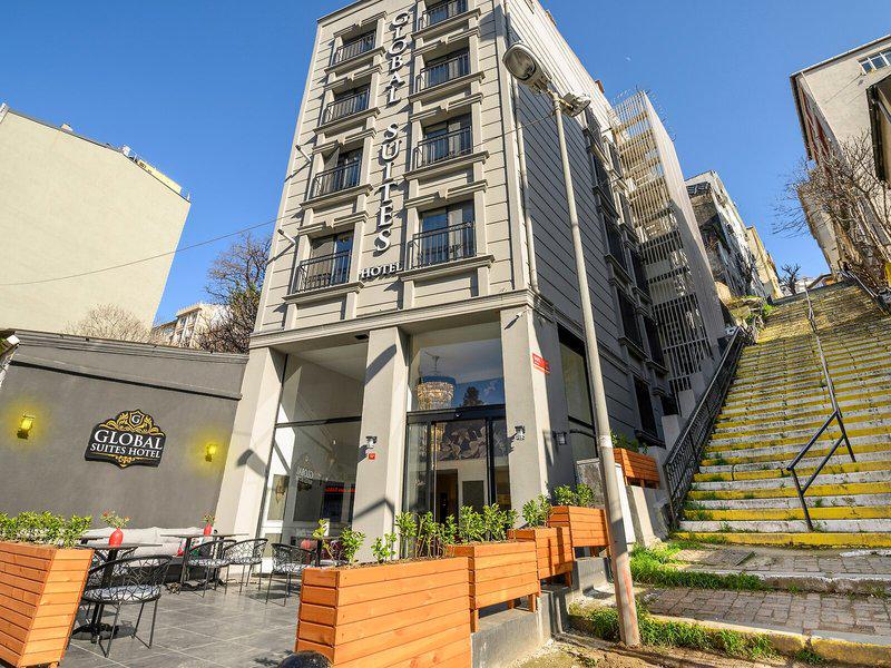 13979D5ABB01300C330D206C6B23AE66