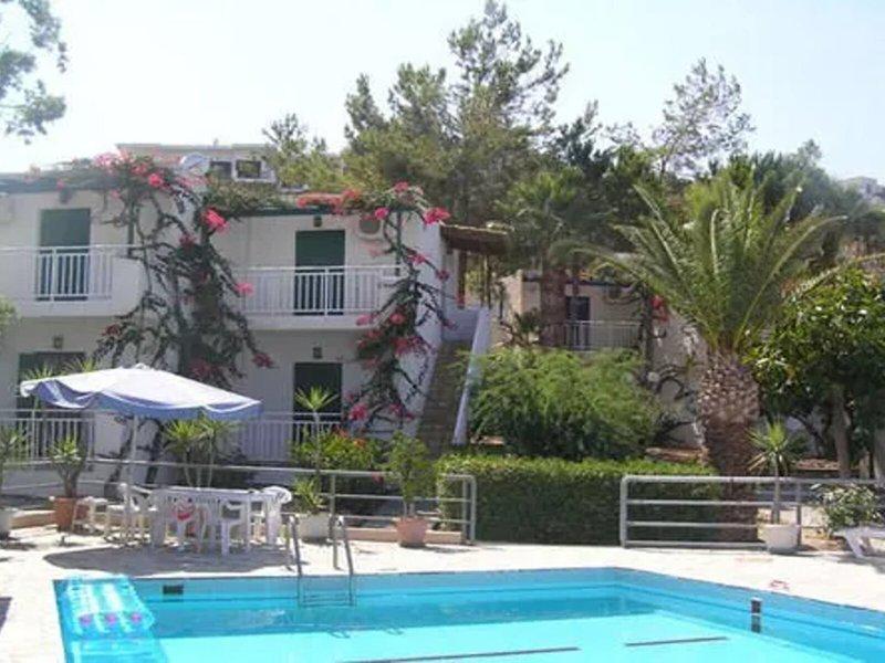 2DB482B8203612099D37C4E7C6F9F627