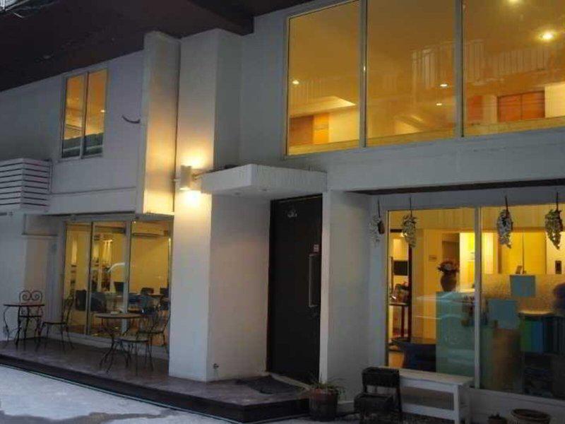 7484B40D056EDF4ABE0ABBFE9E481BF1