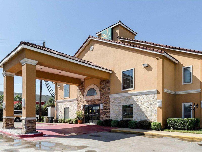 1BCFCE90A70CC40E9272ED7DBC806CA4