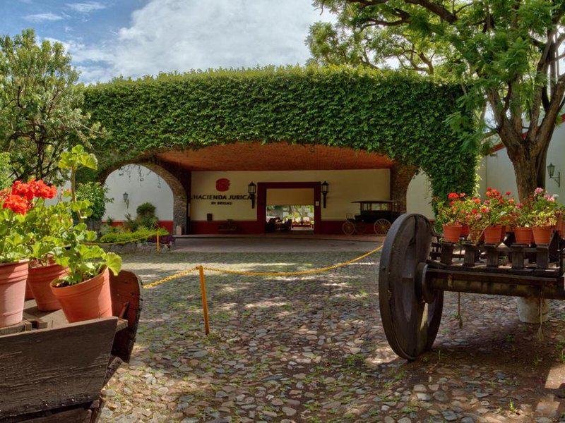 B80EDB141C0103CE44F047B7C14E2D02