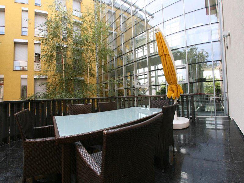 EDEFD4276483FCB678CCC1F047F6F564