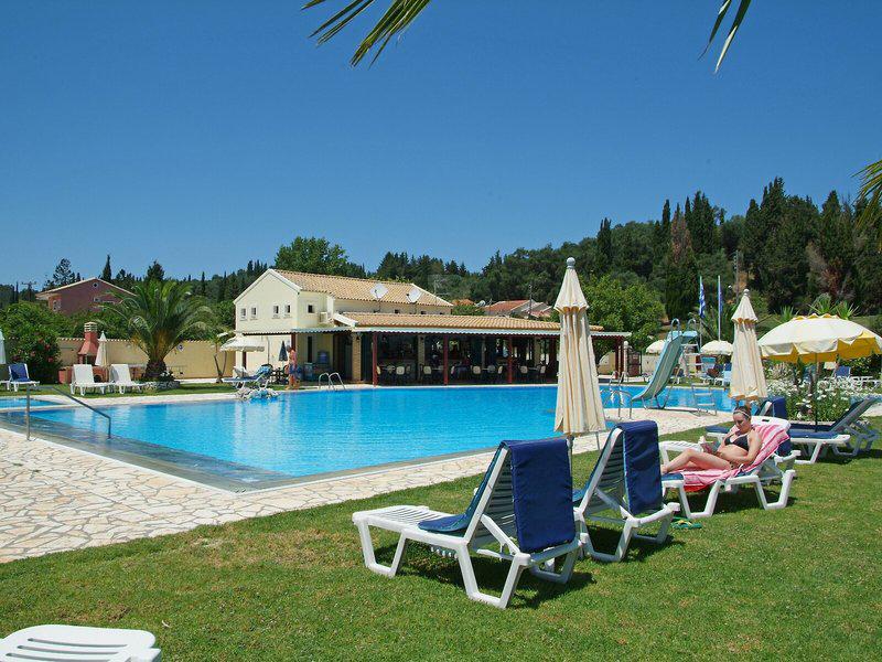 F792197C30C4DD6C0A6AAB494EDDFF99