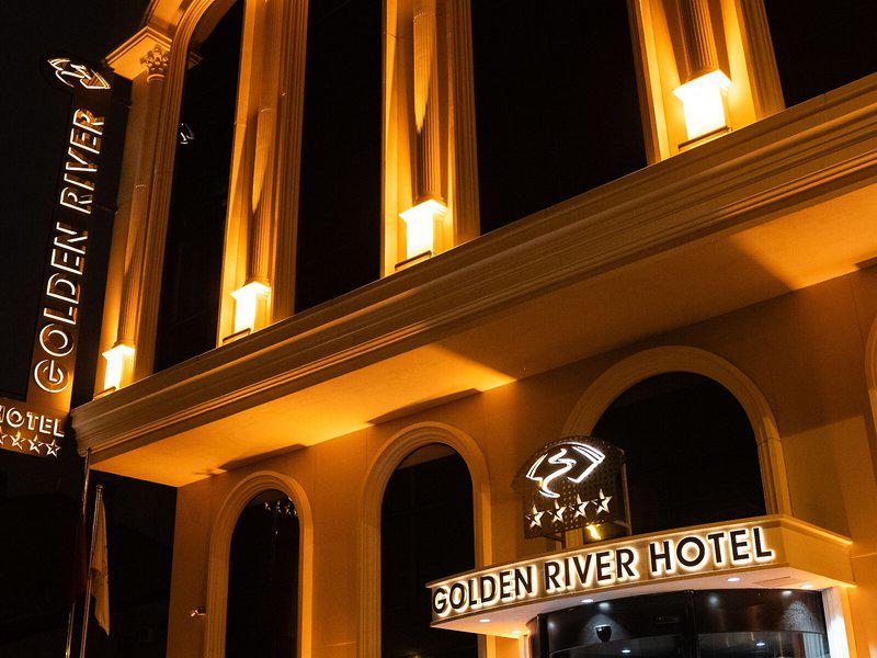 1A199839AC699B769503F12FAD1AA84C