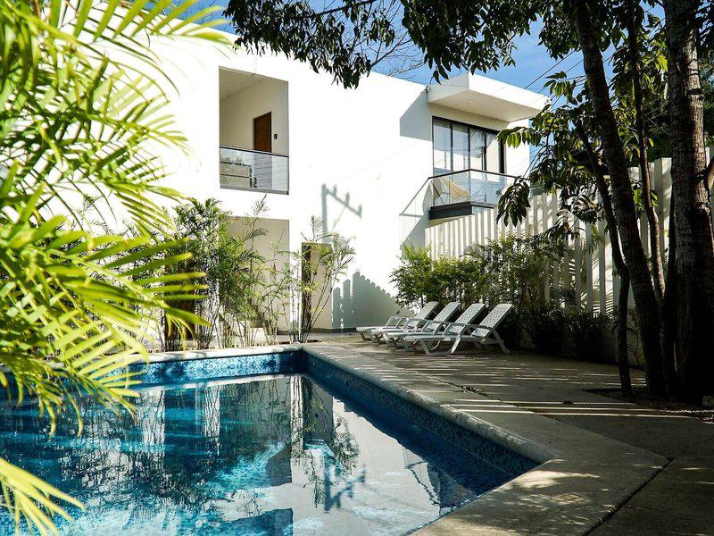 33B43AF66426935EAFE00B5B17DA39EE