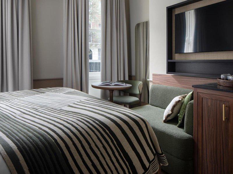 F3BF44CEB36F16593487BEE2AFE3EB6D