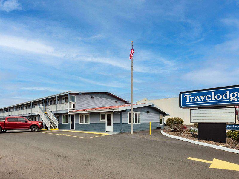 2220E963B3848897266F35B9554A765C