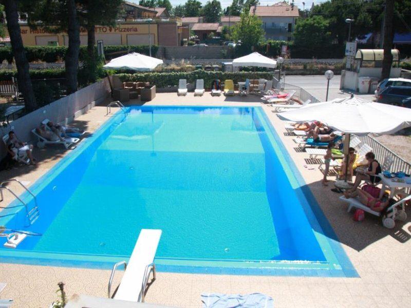 5AA6B6C8CDD642F8D74638EB38DACC2B