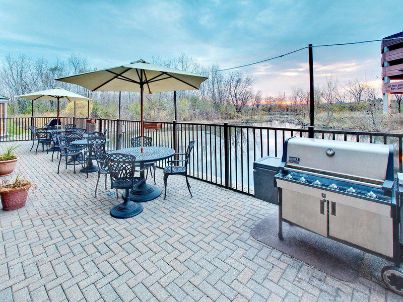 32EA9B3B9A4A4B3846BAB2DF660487E0