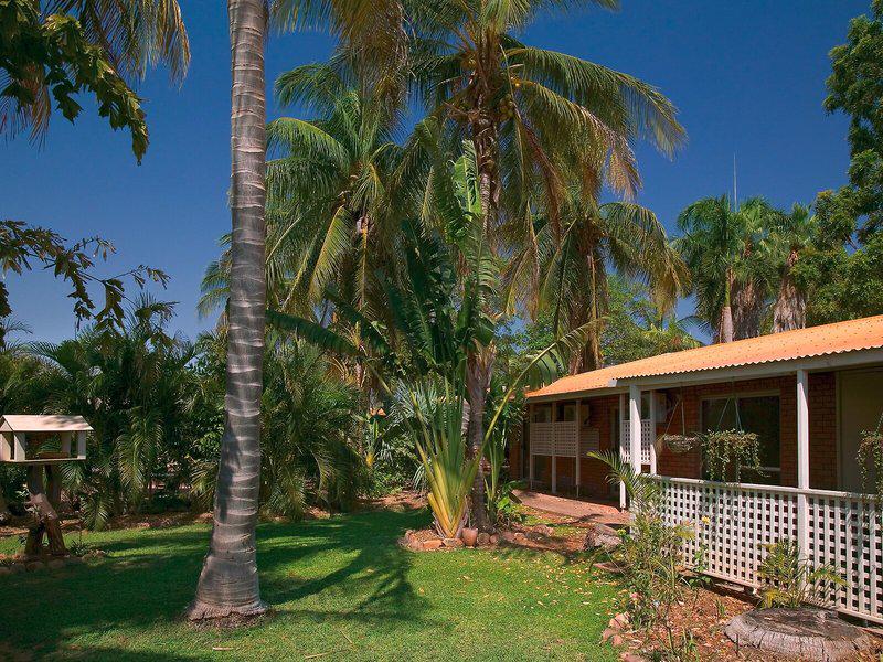 2D7FFAA2E708EE5F32DA6807519B910B