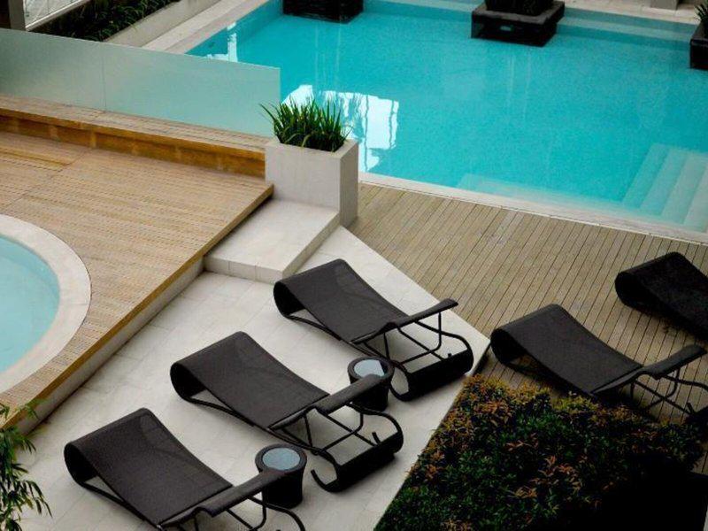 357110E2D1B859DB37B7DAA4AEC26215