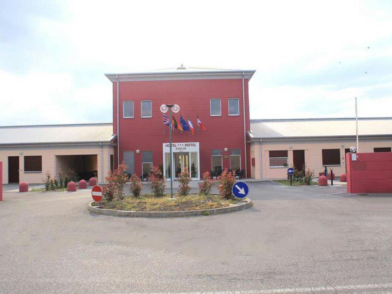 699A454E0AB2C870F36EEF9F25E165F6