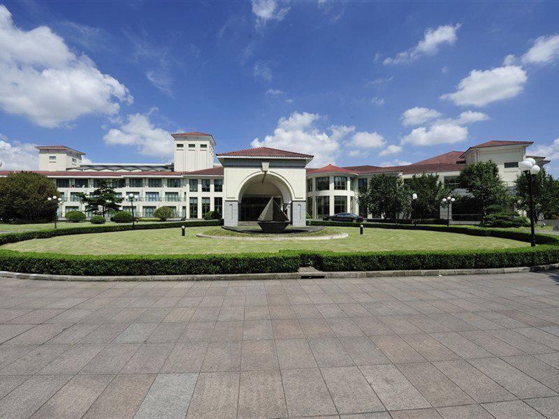 98D2BCC57E24B1F7F230E4C12BE443C7