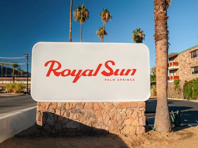 F322AC7CC8429FA2806C487AFF73738B